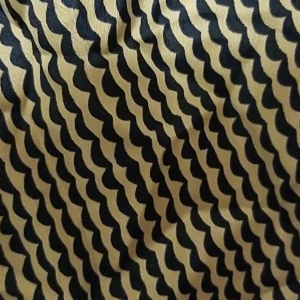 Two toned fun dress - Picture 3 of 7